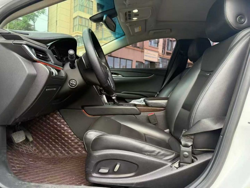 达州17年凯迪拉克XTS7