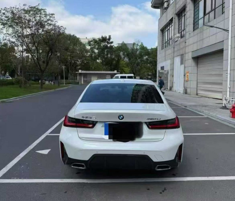 无锡22年宝马3系4