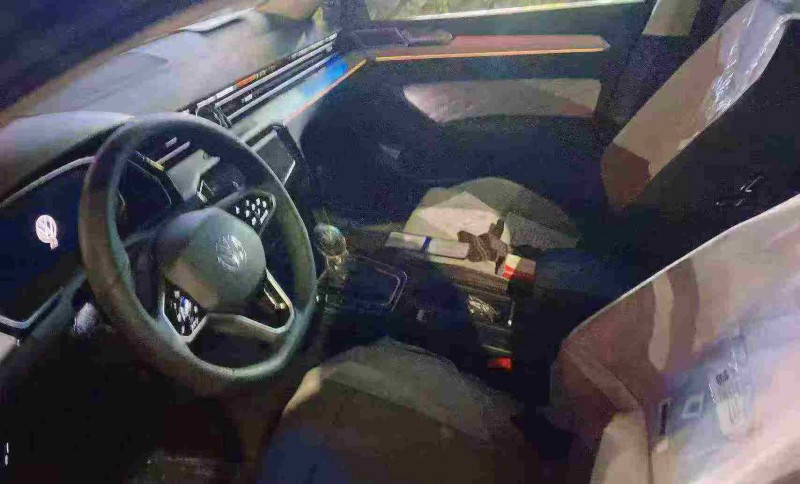 天津25年大众迈腾5