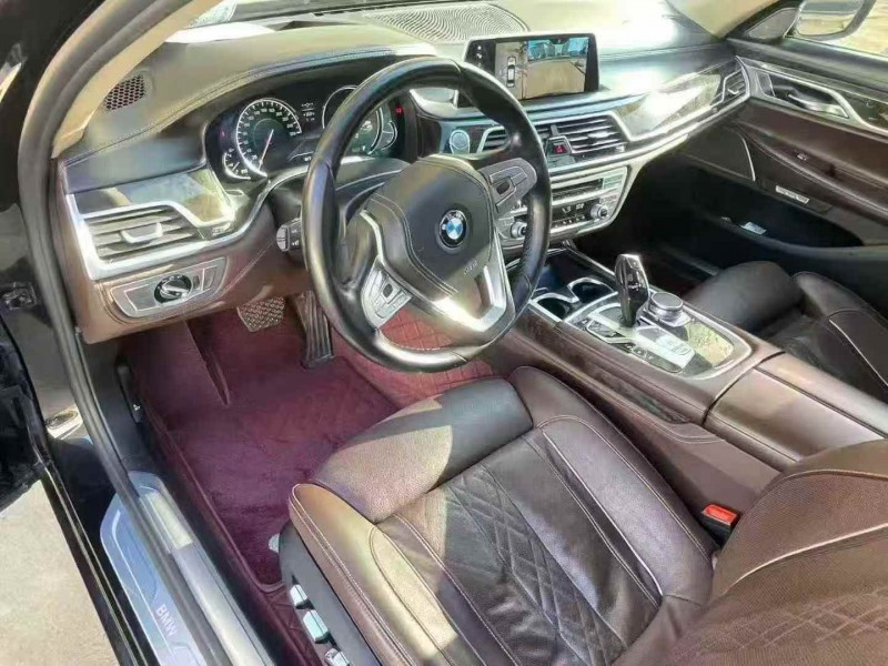 淮安17年宝马7系4