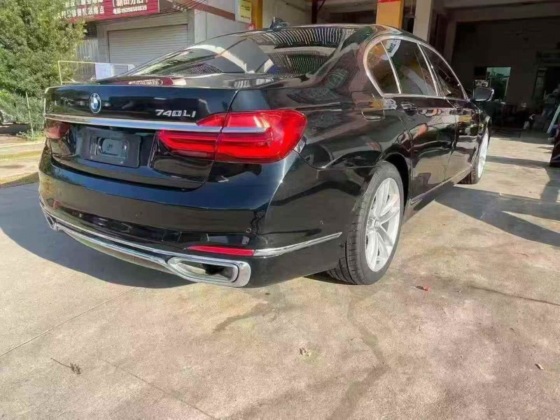 淮安17年宝马7系7
