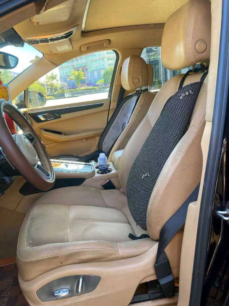 漳州15年保时捷Macan5