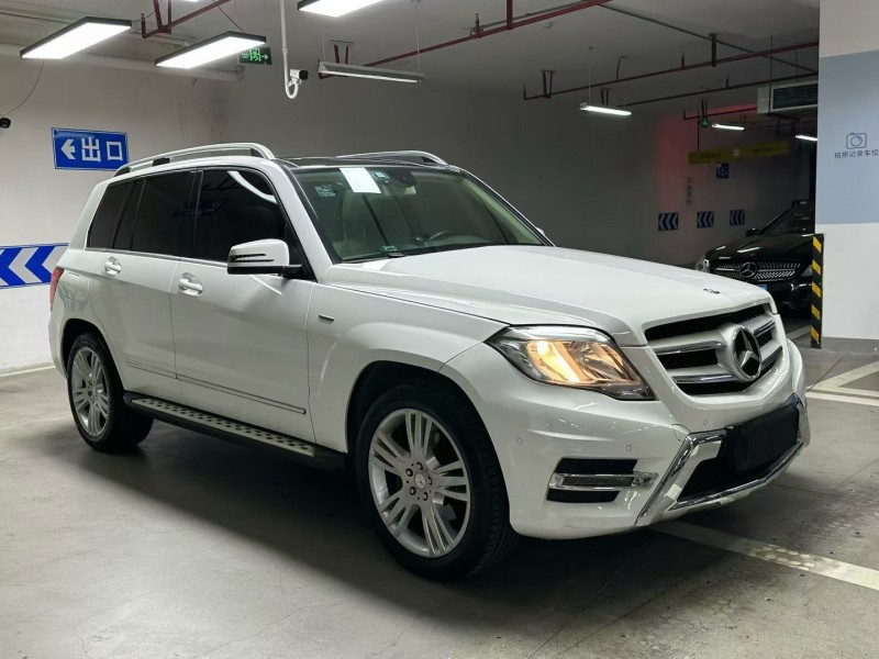 成都15年奔驰GLK2