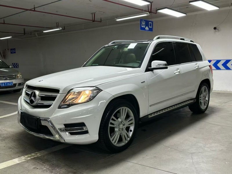 成都15年奔驰GLK3