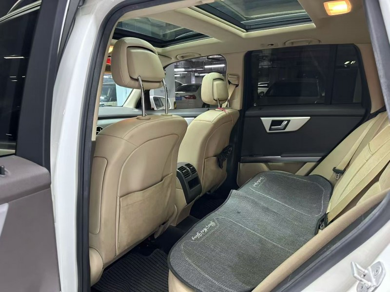 成都15年奔驰GLK8