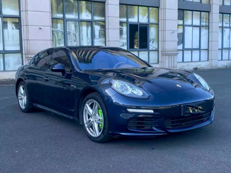 漳州14年保时捷帕拉梅拉2