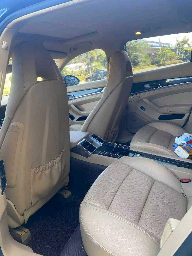 漳州14年保时捷帕拉梅拉5