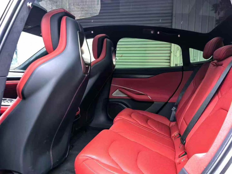 苏州25年小米SU75