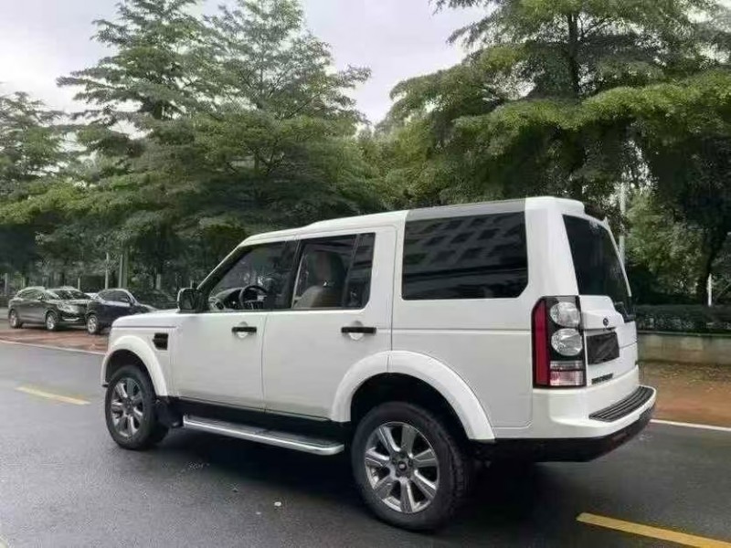 广州13年路虎发现7