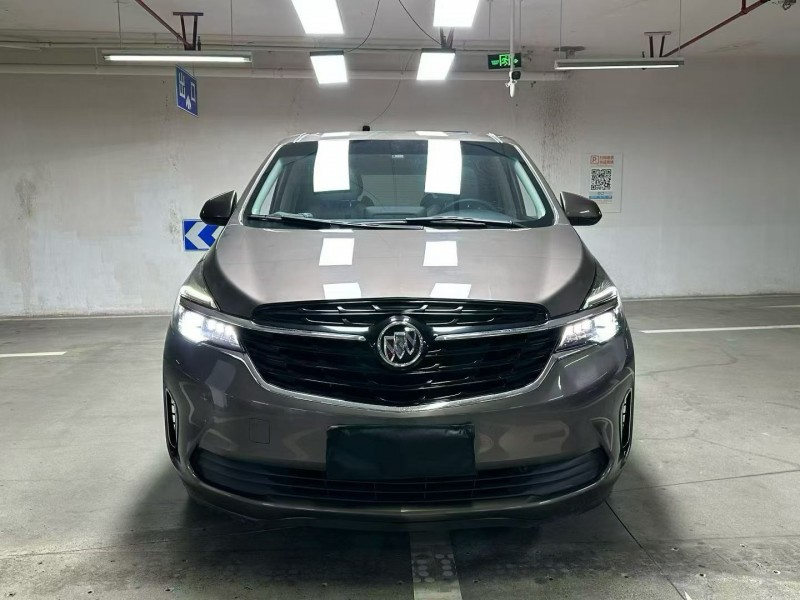 成都22年别克GL81