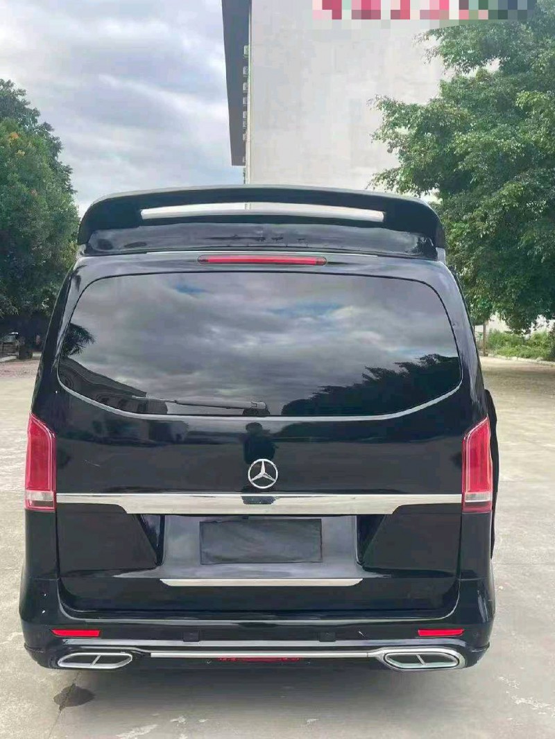 漳州21年奔驰威霆9