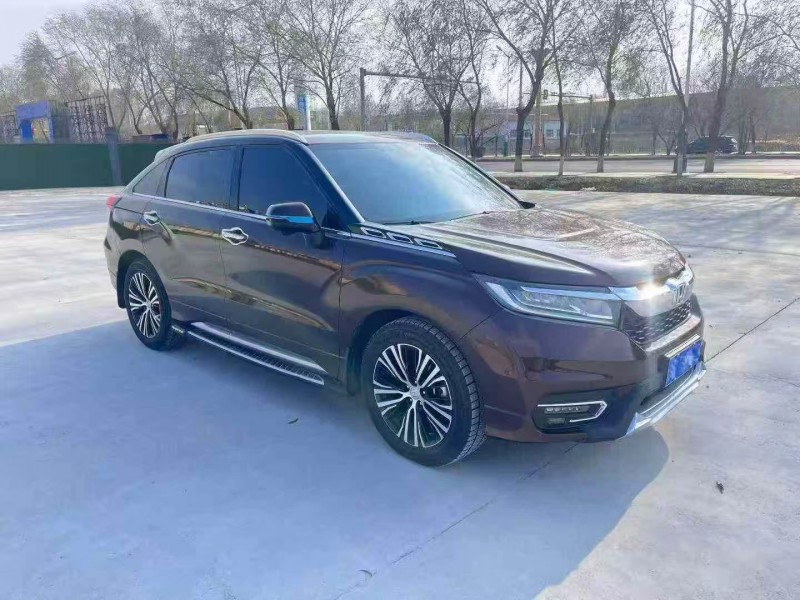 郑州18年本田冠道3