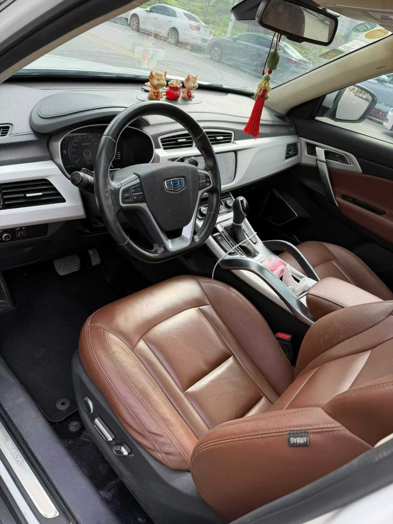 达州18年吉利博越7