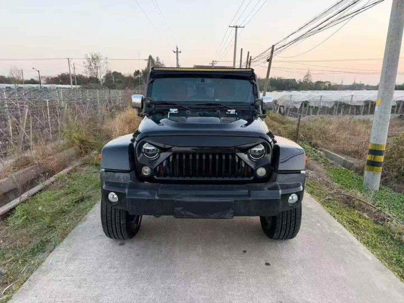 湖州14年Jeep牧马人1