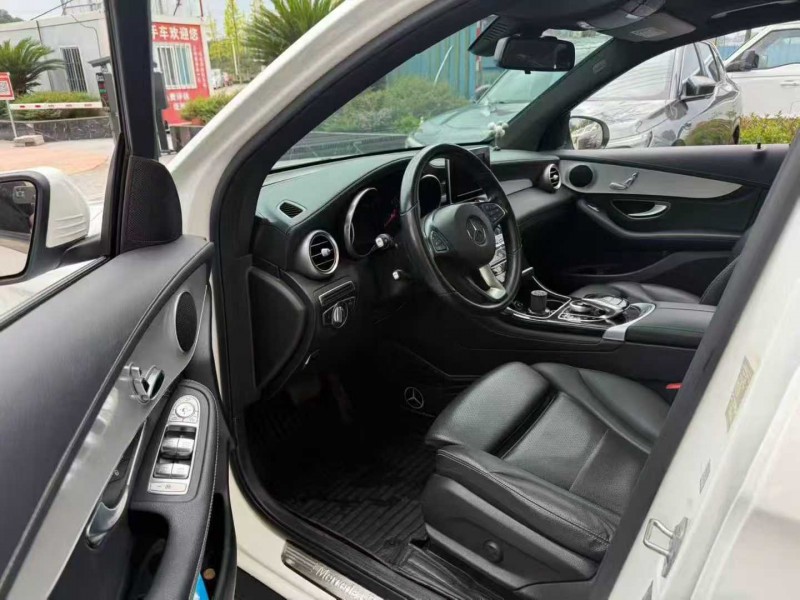 达州18年奔驰GLC4