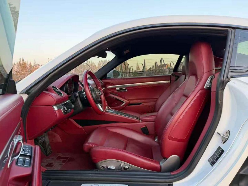 绍兴18年保时捷7186