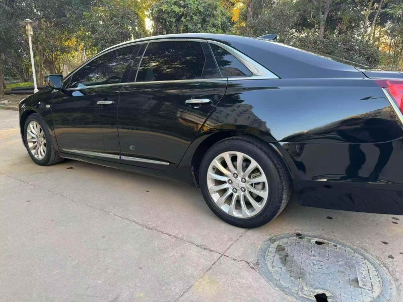 苏州19年凯迪拉克XTS8