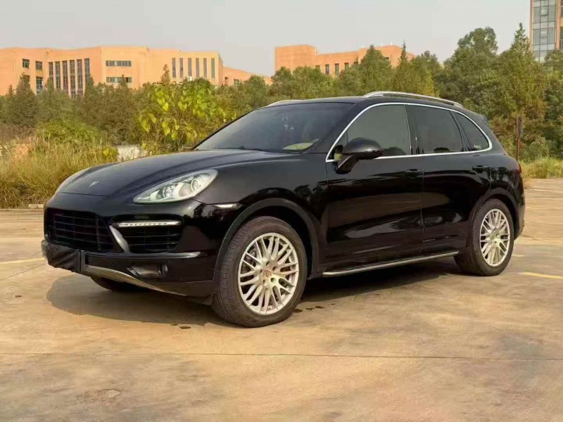 邵阳15年保时捷卡宴2