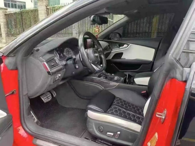 广州17年奥迪S73