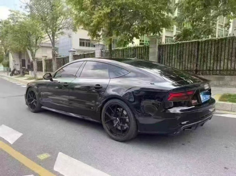 广州17年奥迪S77