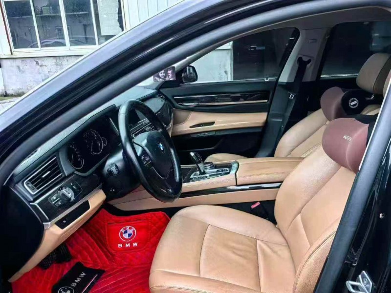 苏州15年宝马7系5