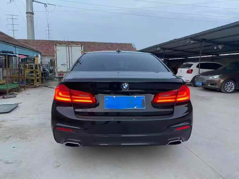 济宁18年宝马5系9