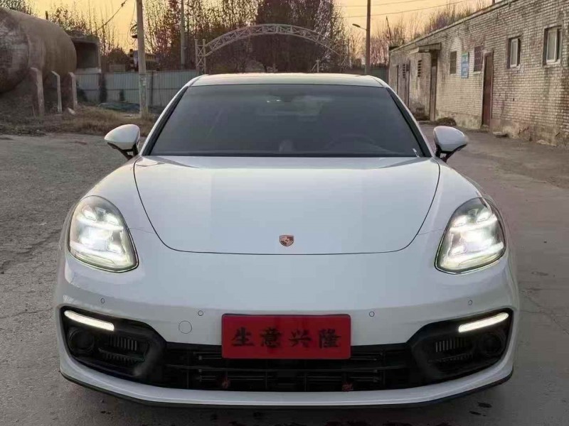 洛阳24年保时捷帕拉梅拉1