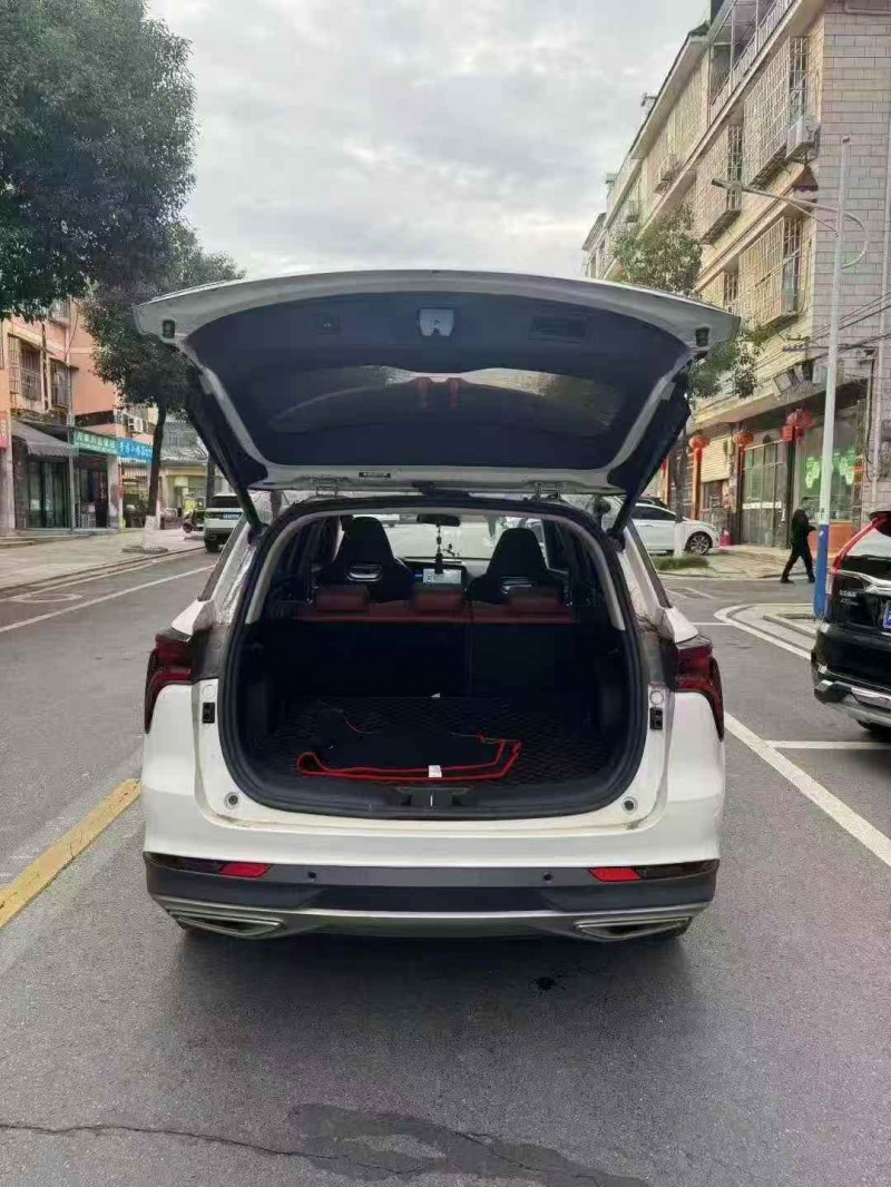 邵阳21年长安汽车CS757