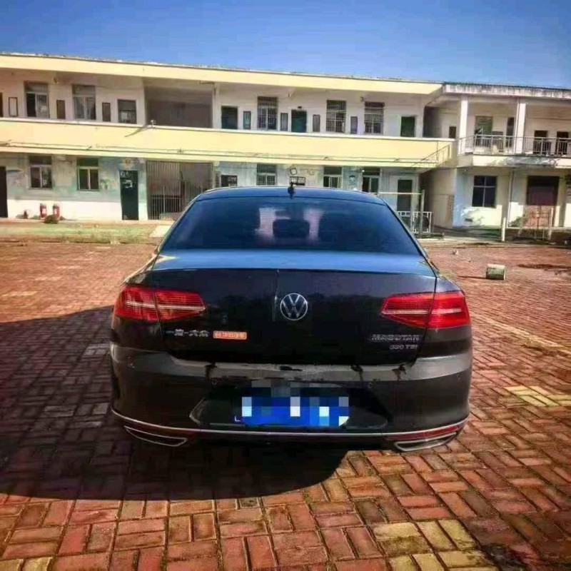 九江18年大众迈腾9