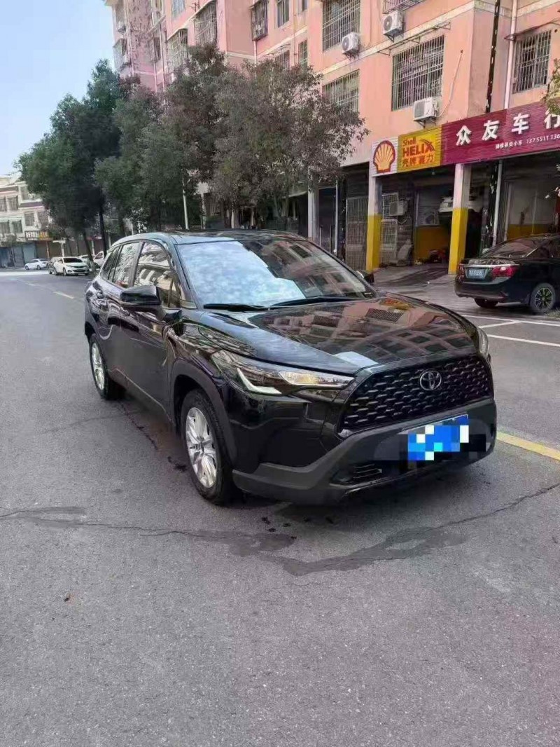 岳阳22年丰田锐放3