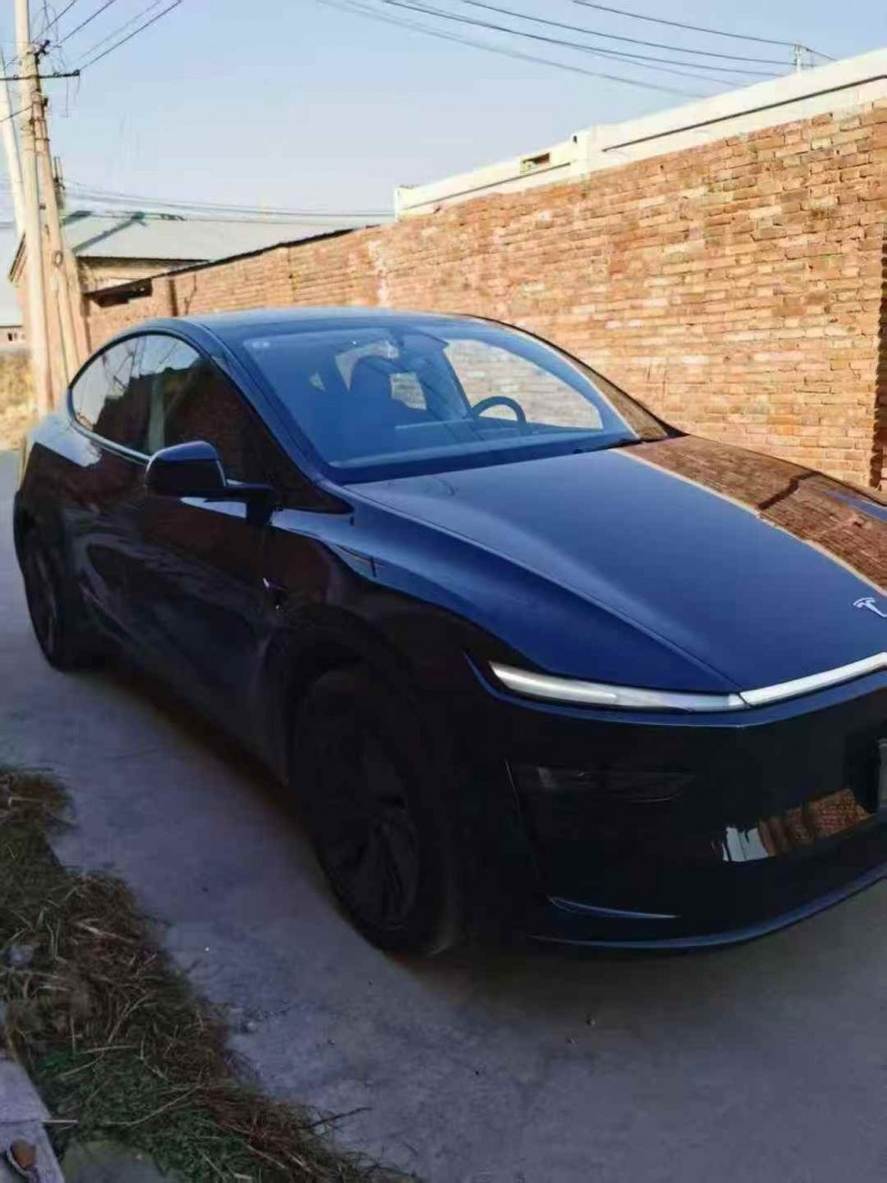 秦皇岛25年特斯拉MODEL Y3