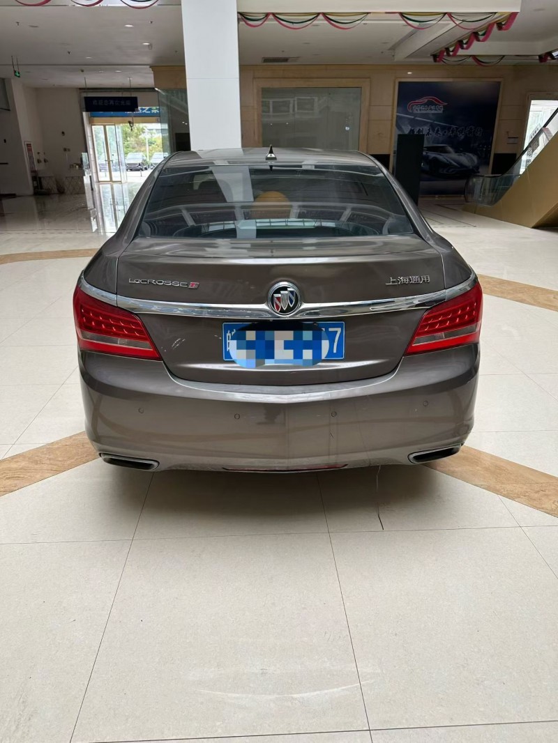 芜湖14年别克君越8