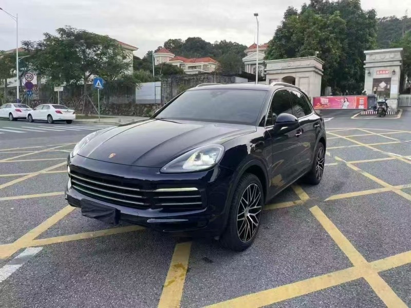 深圳20年保时捷卡宴3