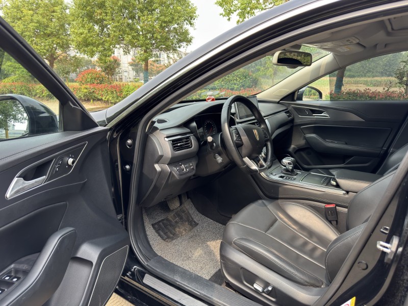 盐城21年红旗H56