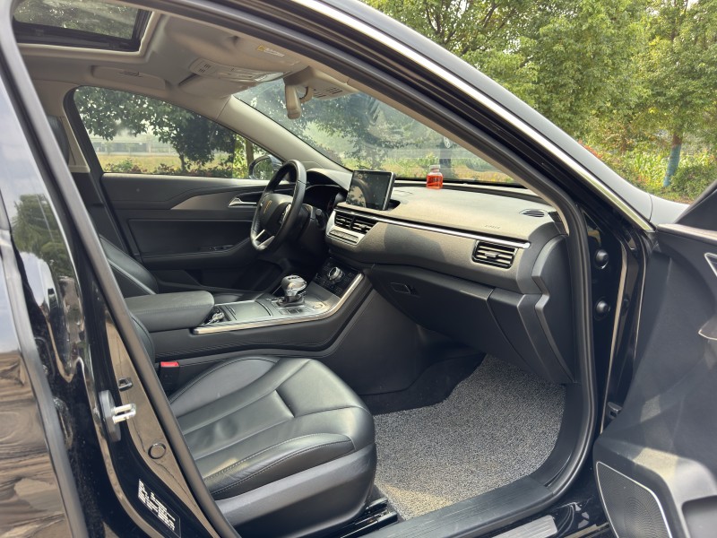 盐城21年红旗H57