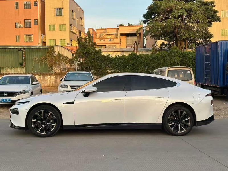 广州22年小鹏汽车p75