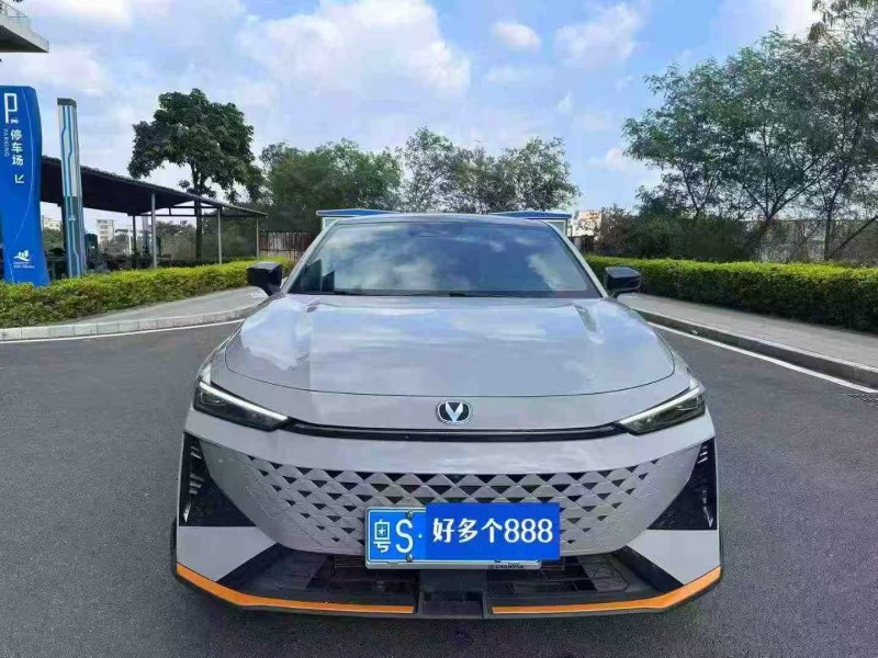 东莞25年长安汽车UNI1