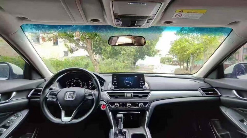 汕头21年本田雅阁5