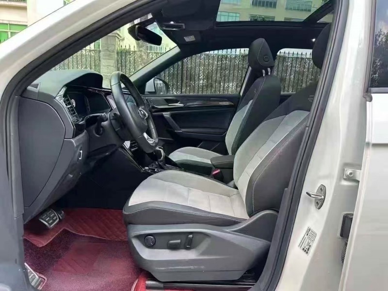 广州22年大众探岳6