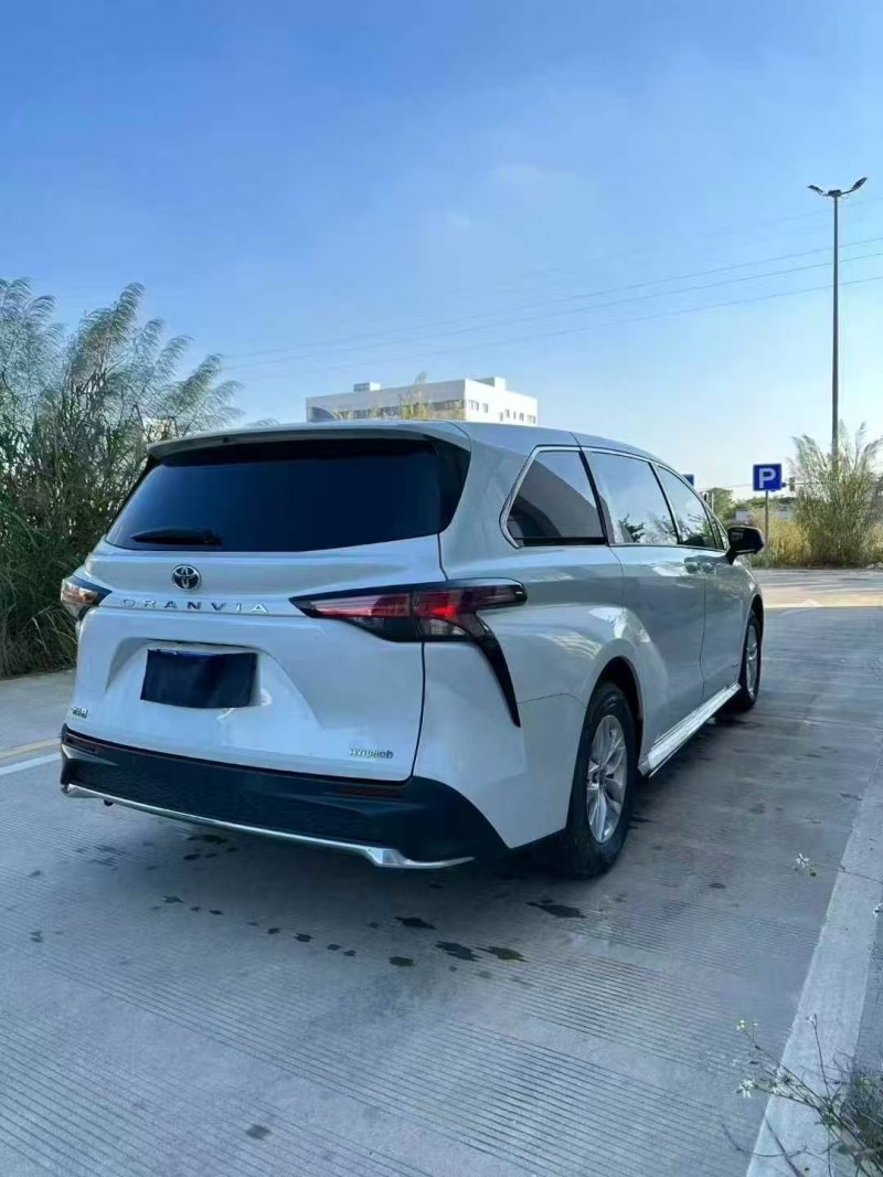 广州24年丰田格瑞维亚4