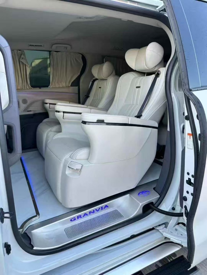 广州24年丰田格瑞维亚8