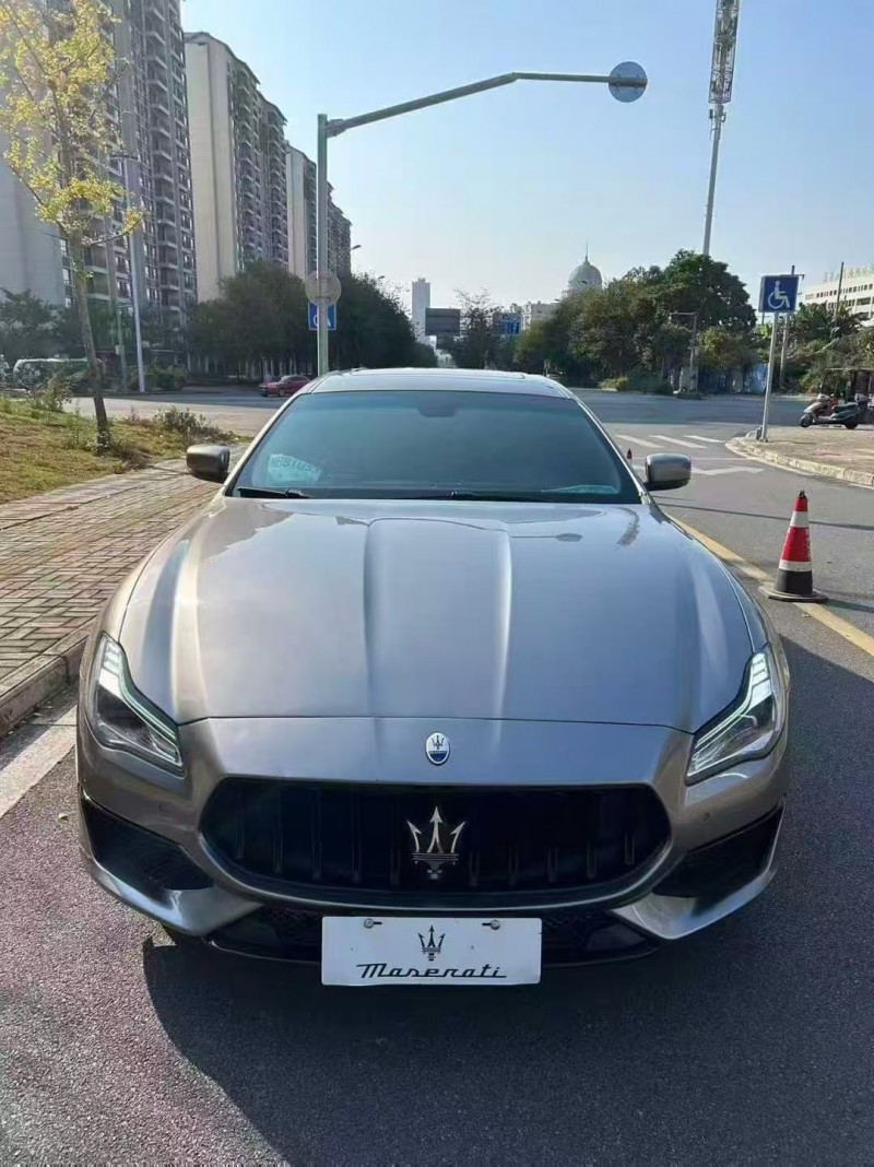 广州17年玛莎拉蒂总裁1