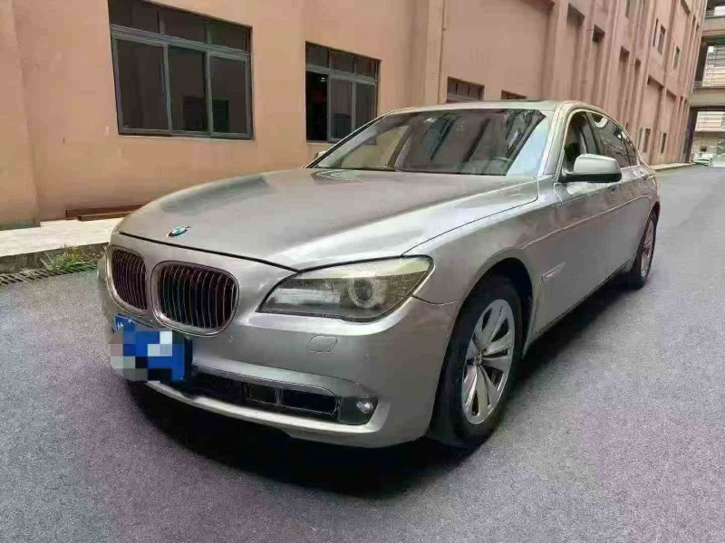 重庆13年宝马7系3