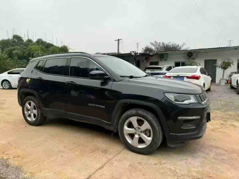 荆州18年Jeep指南者2