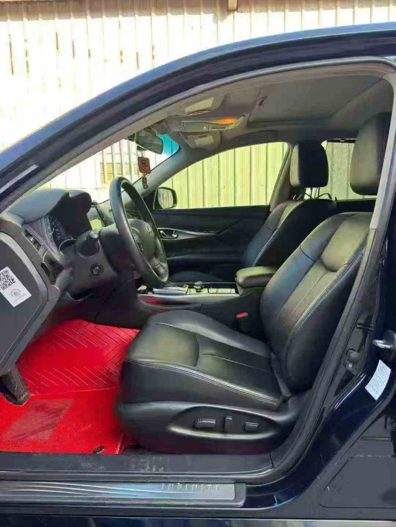 三明18年英菲尼迪Q704