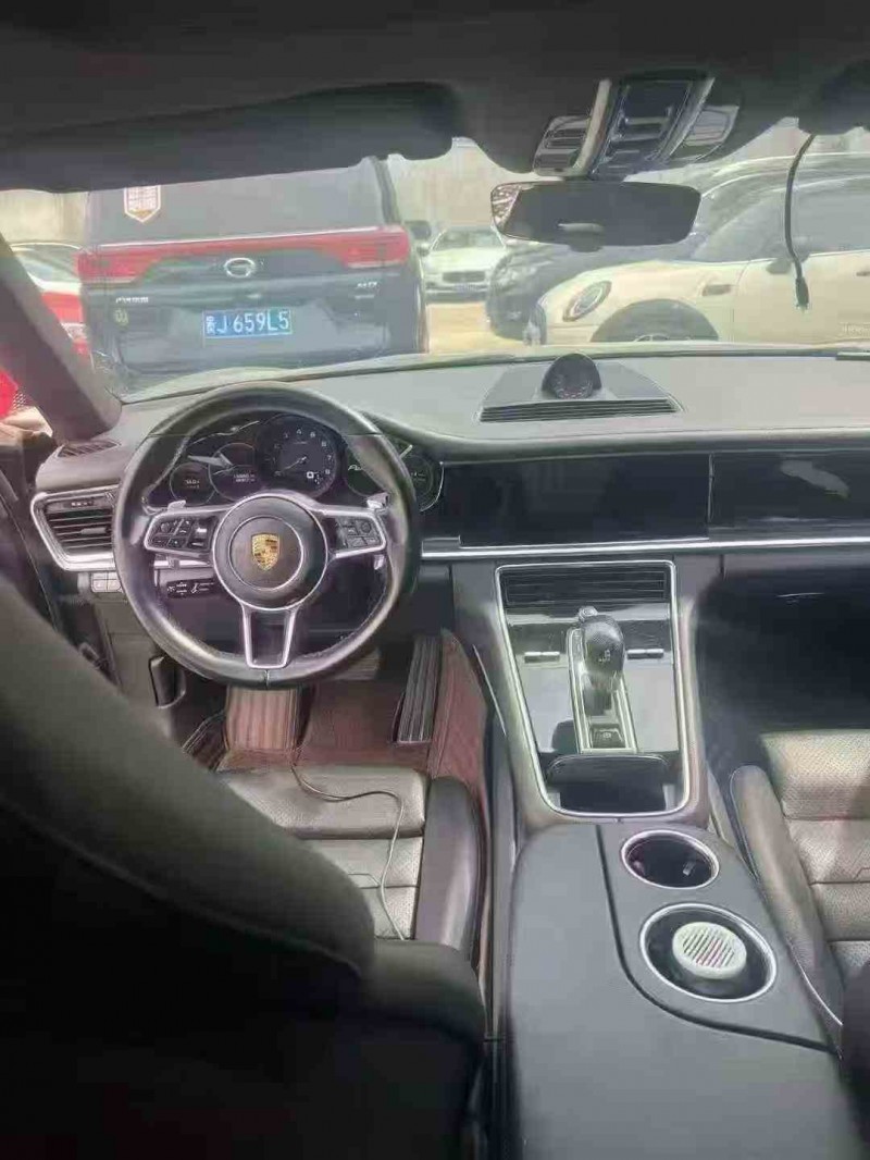 衡阳17年保时捷帕拉梅拉4