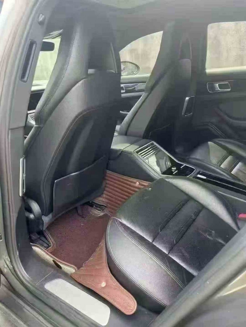 衡阳17年保时捷帕拉梅拉5