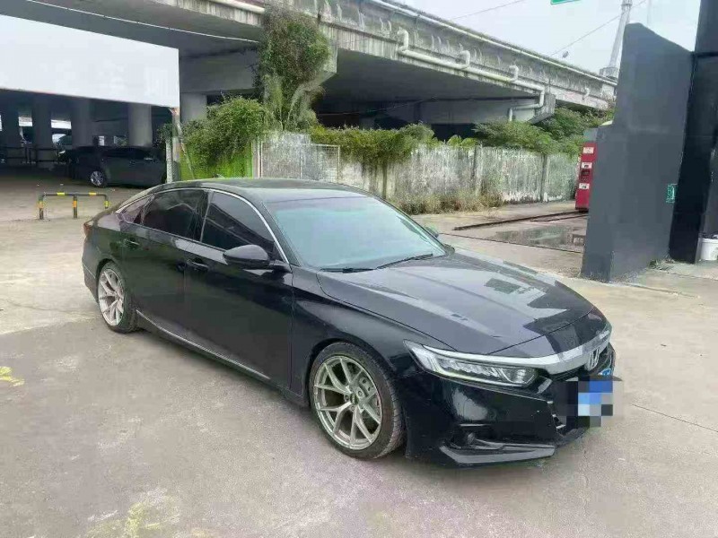 珠海22年本田雅阁3