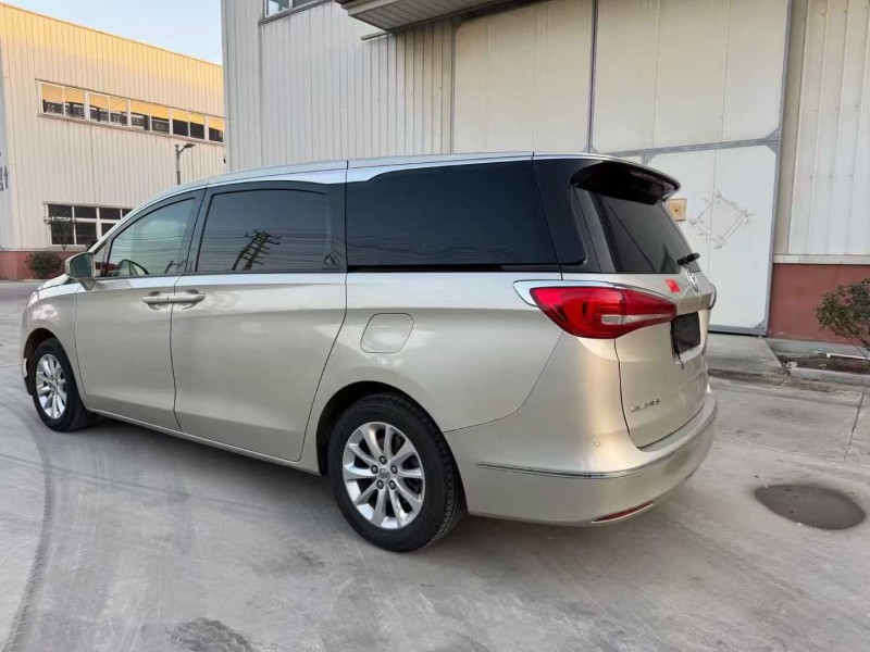 徐州19年别克GL87