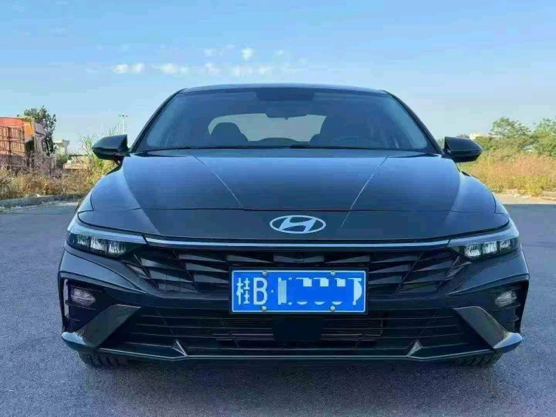 柳州24年现代伊兰特1